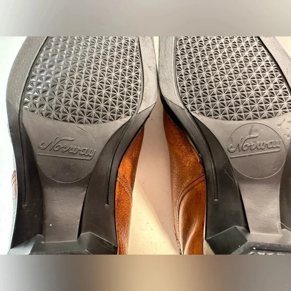 Vtg Norrona All-Leather Norway 909 Nordic Norm 3 pin Ski Shoes EU Size 38 75 MM - Picture 10 of 11